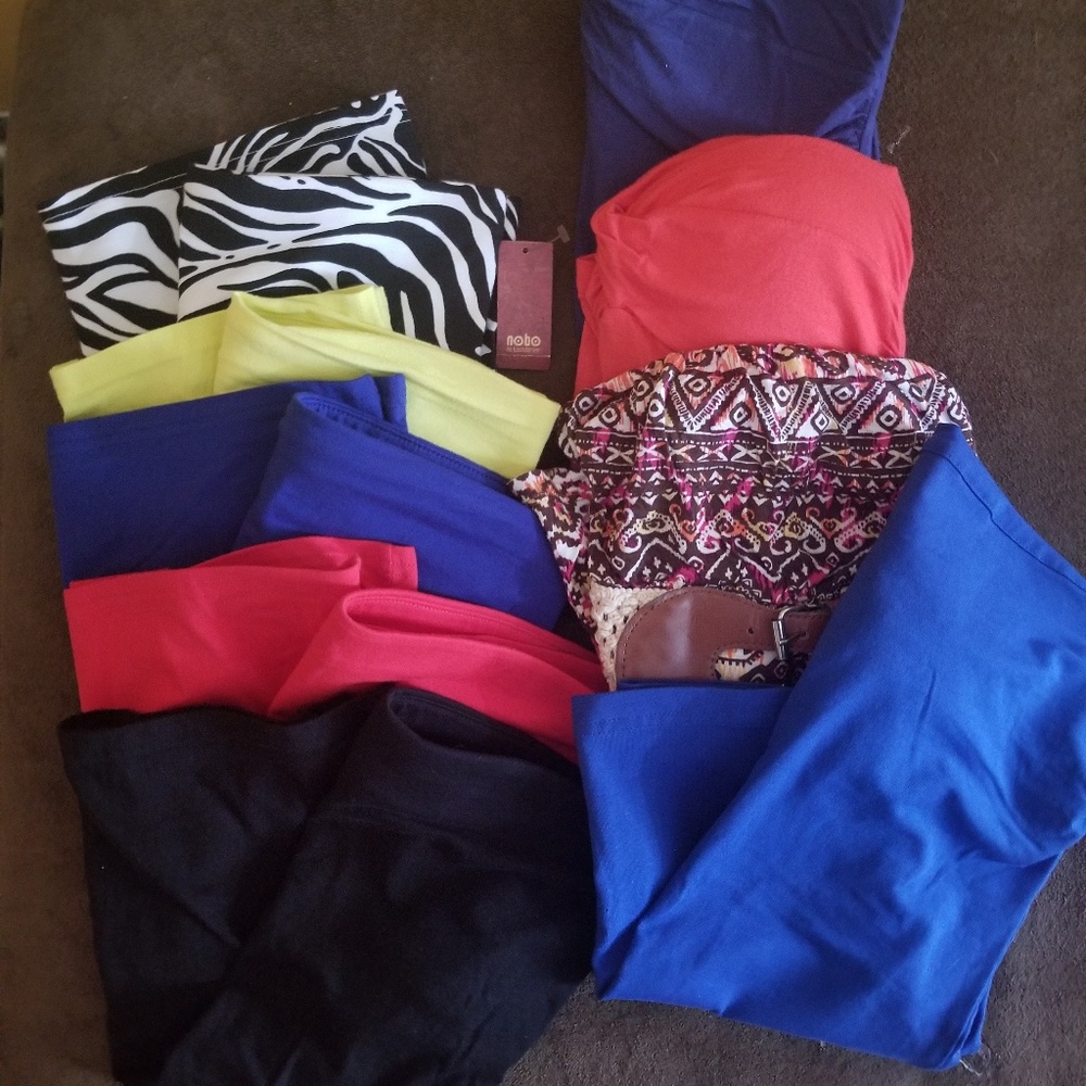 Ladies Tube TOP shirts sz small 9 peices included